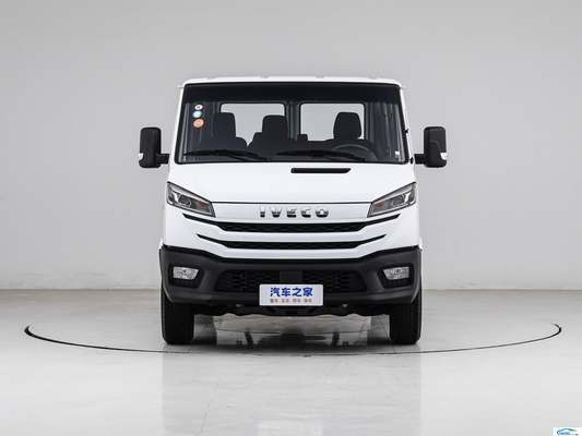 Iveco ディーゼル 乗客と貨物輸送のための多機能タッチスクリーン MPV