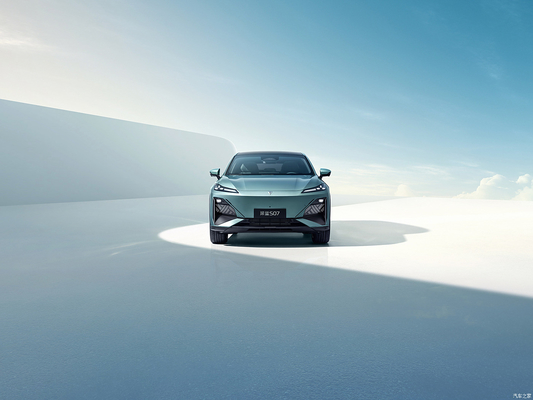 チャンガン・ディーパル S07 電動SUV ハイブリッド 2024 走行距離延長 旅客輸送