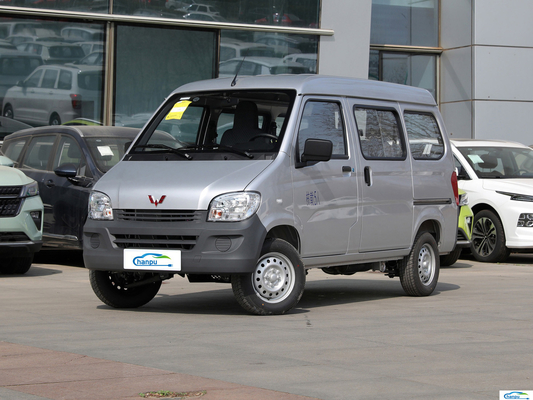 Wuling Zhiguang ガソリンバンの乗用車 R15 タイヤサイズ 普通の方向車