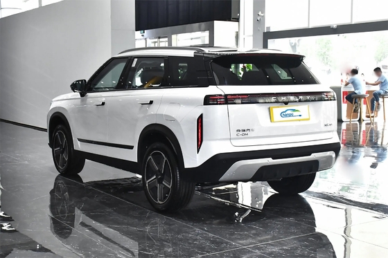 チェリー・フルウィン・フェンユン T6 PHEV SUV 性能とスタイルの完璧な組み合わせ