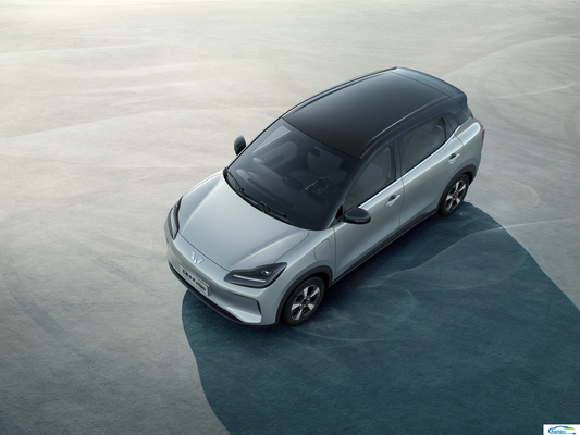 2024 ウーリング・ビンゴプラス 401km フラグシップ・エディション 電動乗用車