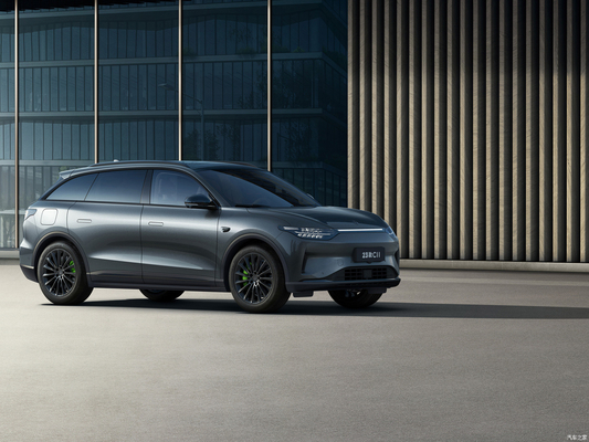 2024 Leapmotor C11 電動SUV パフォーマンスとスタイルの完璧な組み合わせ