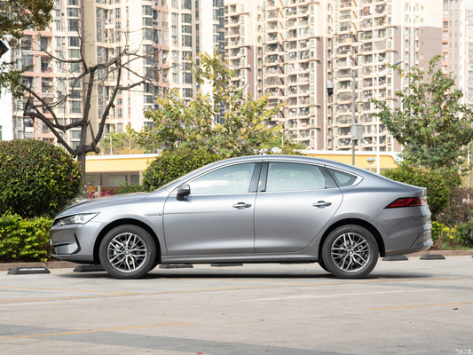 2024 BYD ユアン EV 401 301 電動自動車のエネルギー自動車の主要な選択