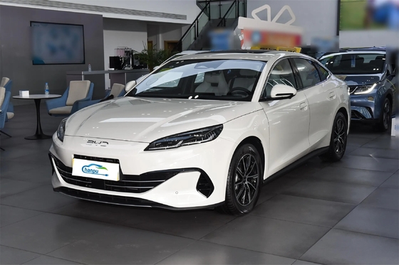 グリーンエネルギーPHEVセダンByd 06Dm-I-2024 5席の容量と120kmの走行距離を持つモデル