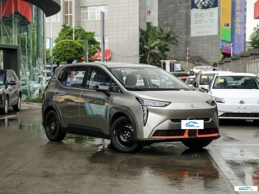 5ドアの5人座商用車 Y-2024 Plus 310 エレクトリックSUV Aionと効率のために