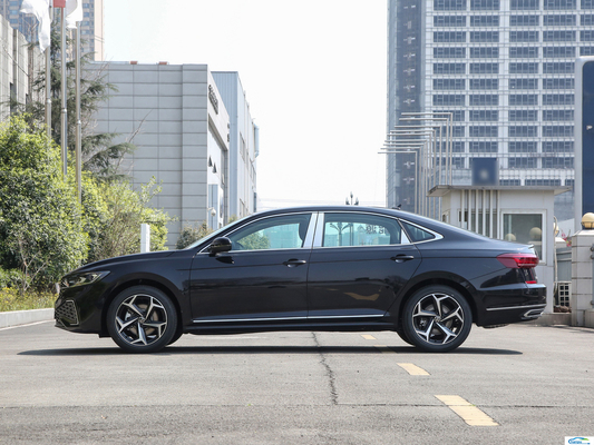 電気フロントウィンドウ パサット セダン 2024 380TSI 280TSI 330TSI フォルクスワーゲンのガソリンカー