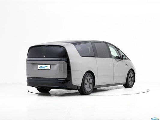 MPVの車体構造 電気自動車用超商用車