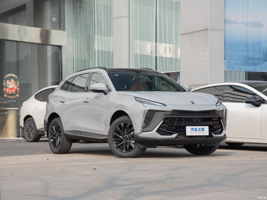 東フェン製 フォーチング T5 Evo 2024 高級 1.5T SUV 汽油 多リンク 後ろ掛け