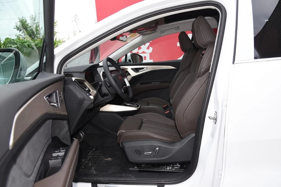 SUV シティ ライドオンカー Q5 E-Tron-50 E-Tron クワトロ 輝くブロケードスーツ 電動車