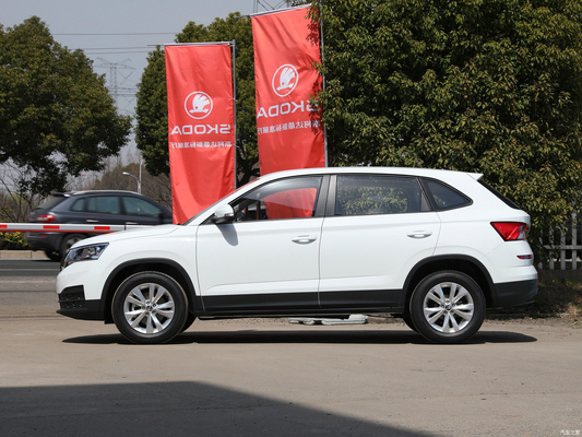 2024 スコダ KAMIQ 小型SUV 5ドア5座用ガソリン車 フォルクスワーゲン向け