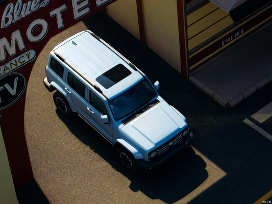 2024年 グレートウォールタンク 300 Hi4 オフロードSUV EV 電動オフロード乗用車
