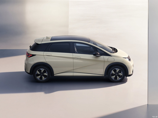 CGC BYD ドルフィン 2024 5 ドア 5 シート ハッチバック EV 電動車 SUV セダン